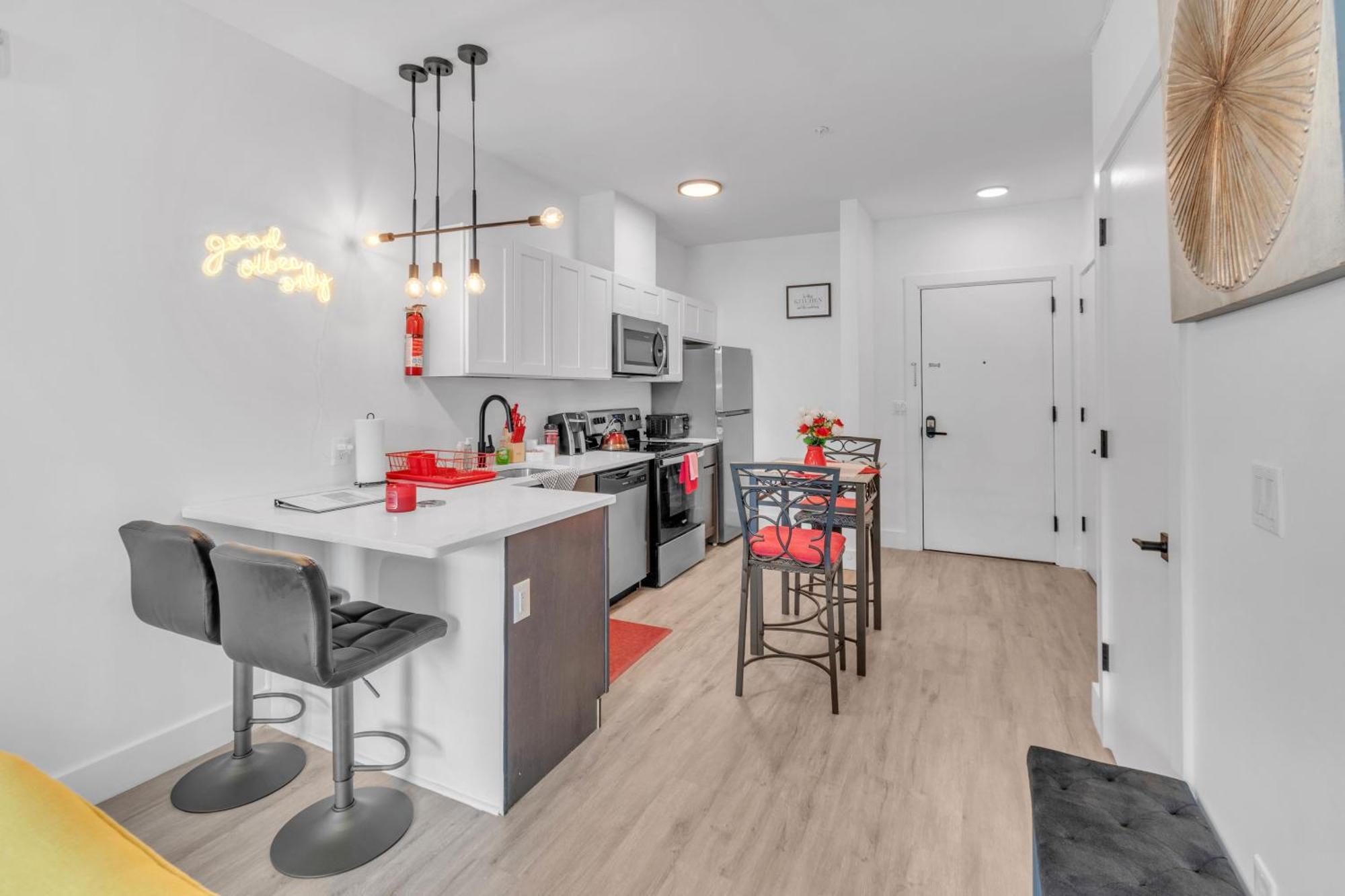 Royal Oasis Indoor Pool, Free Parking, Near Nyc Apartment Елизабет Екстериор снимка