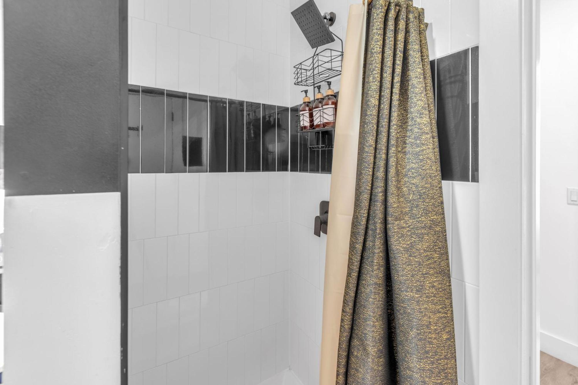Royal Oasis Indoor Pool, Free Parking, Near Nyc Apartment Елизабет Екстериор снимка