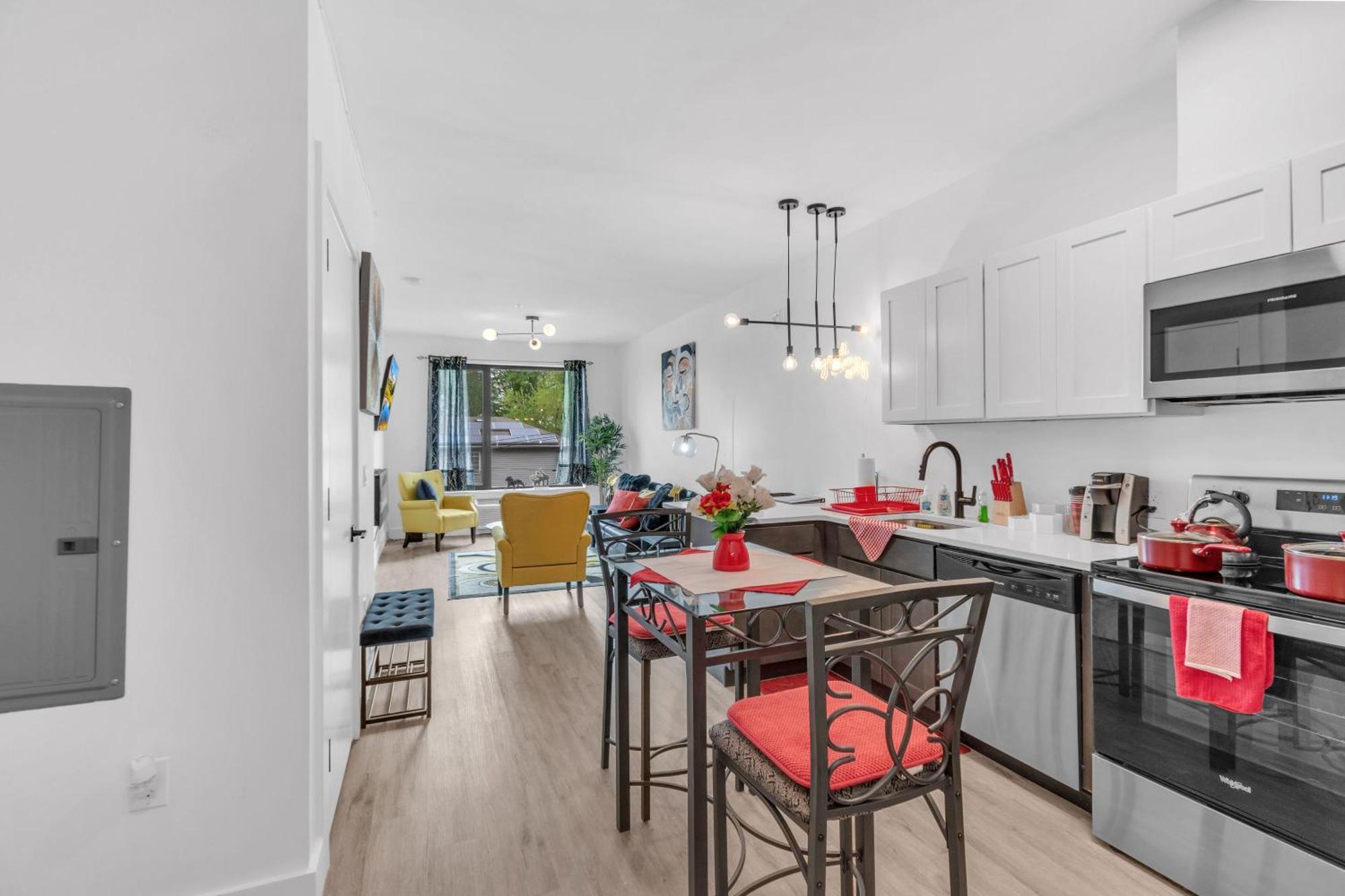 Royal Oasis Indoor Pool, Free Parking, Near Nyc Apartment Елизабет Екстериор снимка
